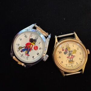 Lot of 2 Vintage Disney Mickey Minnie Watches Lorus Quartz Parts Repair AS IS
